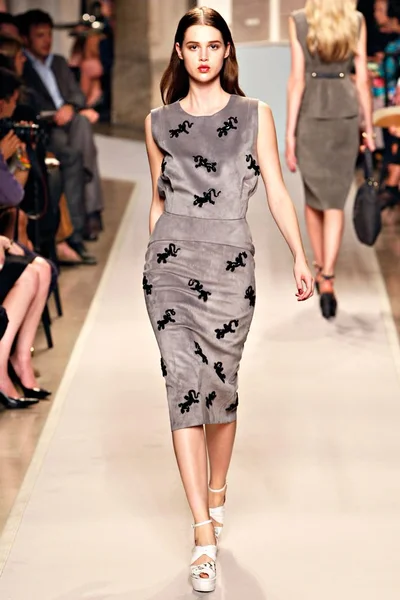 Look 23